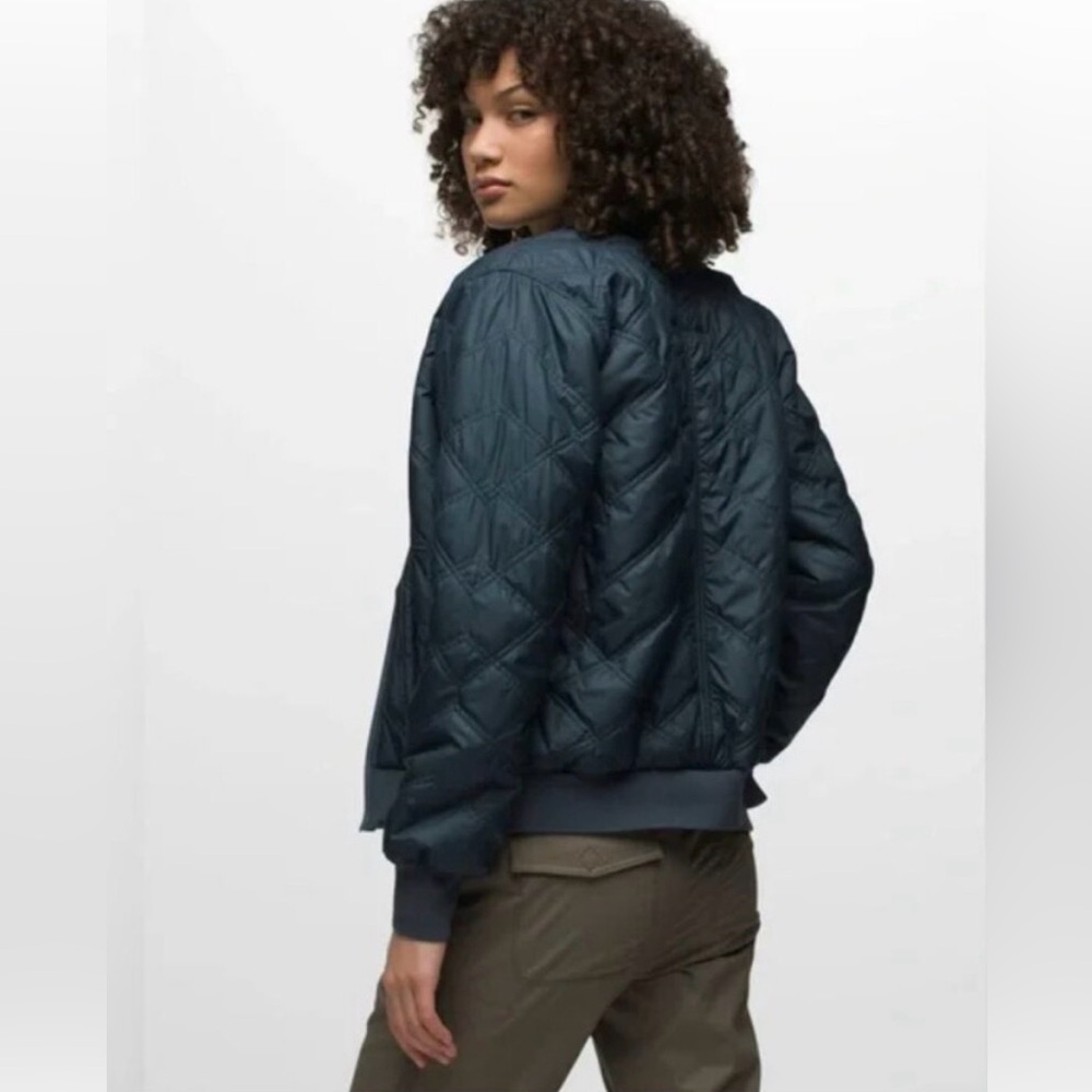 Prana- Elsa Bomber Jacket- Small- EUC Women's Quilted Jacket - Navy